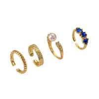 Juego de anillos de aleación de zinc, con Perlas plásticas, chapado en color dorado, 4 piezas & Joyería & para mujer, dorado, libre de níquel, plomo & cadmio, Vendido por Set