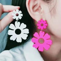 Zinc Alloy Stud Earring Flower painted fashion jewelry & for woman & hollow nickel lead & cadmium free Sold By Pair