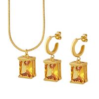 Zestawy biżuterii, kolczyk & naszyjnik, Titantium stali, ze Mosiądz, Platerowane w kolorze złota, biżuteria moda & dla kobiety & z sześcienną cyrkonią, wielokolorowy, Pendantuff1a40+5cm,Earrings:1.0*3.0cm, sprzedane przez PC