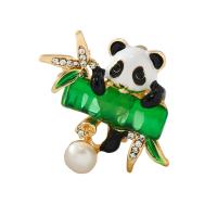Cink Alloy Broševi, s Plastična Pearl, Panda, pozlaćen, za žene & emajl & s Rhinestone, zelen, 33x32mm, Prodano By PC
