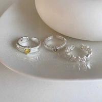 Cubique anneau en laiton Circonia Micro Pave, Placage de couleur argentée, bijoux de mode & styles différents pour le choix & pavé de micro zircon & pour femme, protéger l'environnement, sans nickel, plomb et cadmium, 17mm, Vendu par PC