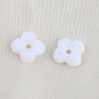 الخرز شل الأبيض الطبيعي, زهرة, ديي, أبيض, 8.50x8.50x2.50mm, حفرة:تقريبا 1.2mm, تباع بواسطة PC