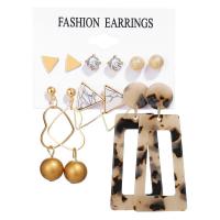 alliage de zinc Boucles d'oreilles, avec perle de plastique & Acrylique, Placage de couleur d'or, styles différents pour le choix & pour femme & avec strass, 7-91mm, Vendu par fixé