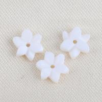 الخرز شل الأبيض الطبيعي, زهرة, ديي, أبيض, 7.20x2.20mm, تباع بواسطة PC