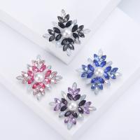 Zinc Alloy Brooches with Plastic Pearl Rhombus silver color plated fashion jewelry & for woman & with rhinestone nickel lead & cadmium free Sold By PC