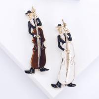 Zinc Alloy Brooches gold color plated fashion jewelry & for woman & enamel nickel lead & cadmium free Sold By PC