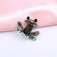 Zinc Alloy Brooches Frog for woman & with rhinestone multi-colored nickel lead & cadmium free Sold By PC
