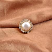 Broche Perle plastique, laiton, avec perle de plastique, magnétique & pavé de micro zircon & pour femme, doré, protéger l'environnement, sans nickel, plomb et cadmium, Vendu par PC