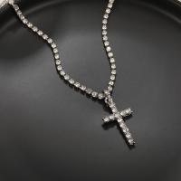 Zinklegierung Schmuck Halskette, Kreuz, Modeschmuck & verschiedene Stile für Wahl & für Frau & mit Strass, frei von Nickel, Blei & Kadmium, verkauft von PC
