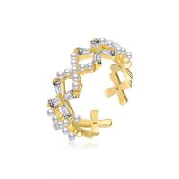 Krychlový Circonia Micro vydláždit mosazný prsten, Mosaz, s Plastové Pearl, skutečný pozlacené, módní šperky & micro vydláždit kubické zirkony & pro ženy, nikl, olovo a kadmium zdarma, Ring inner diameter:17mm, Prodáno By PC