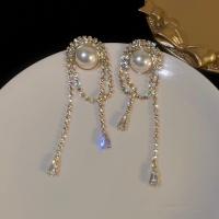 diamantes de imitación Pendiente de Borla, con Perlas plásticas & aleación de zinc, chapado en color dorado, Vintage & para mujer, 20x80mm, Vendido por Par