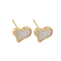 Brass Stud Earring, with Shell, Heart, gold color plated, fashion jewelry & for woman, golden, nickel, lead & cadmium free, 10.50x10.50mm, Sold By Pair