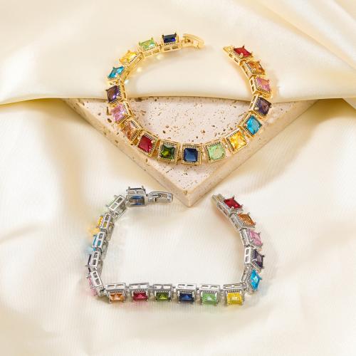 Bracelet cubique en laiton zircon pavent, cadre, bijoux de mode & pavé de micro zircon & pour femme, plus de couleurs à choisir, protéger l'environnement, sans nickel, plomb et cadmium, Longueur:Environ 18.6 cm, Vendu par PC