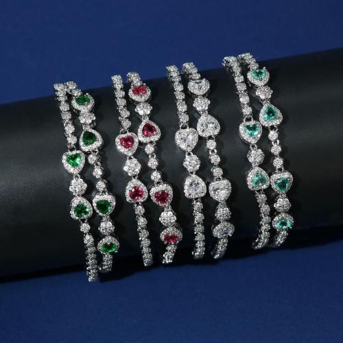 Bracelet cubique en laiton zircon pavent, avec 2cm chaînes de rallonge, coeur, bijoux de mode & pavé de micro zircon, plus de couleurs à choisir, Longueur 16 cm, Vendu par PC