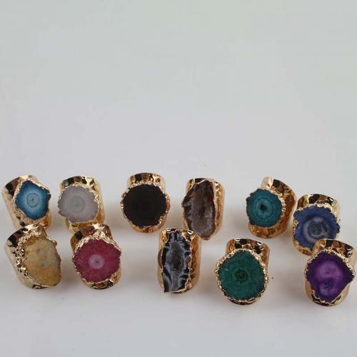 Anel de dedo de ágata, Ágata quartzo de gelo, with cobre, cromado de cor dourada, joias de moda & unissex, Mais cores pare escolha, Ring inner diameter:17-18mm, vendido por PC