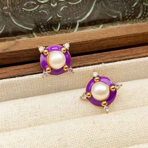 Brass Stud Earring, with Freshwater Pearl, 18K gold plated, fashion jewelry & for woman & with rhinestone, nickel, lead & cadmium free, 13x13mm, Sold By Pair