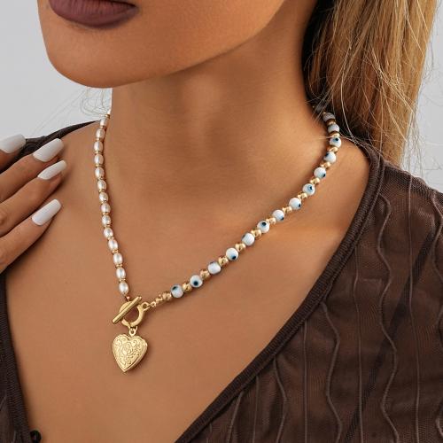 Brass Necklace with Natural Stone & Plastic Pearl Heart plated fashion jewelry golden nickel lead & cadmium free Length 43 cm Sold By PC