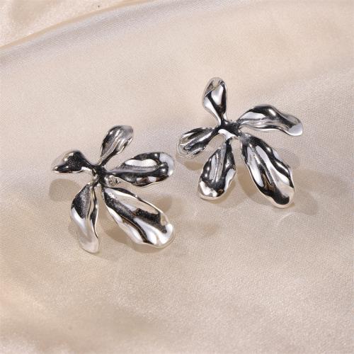 Stainless Steel Stud Earrings 304 Stainless Steel Flower fashion jewelry & for woman Sold By Pair