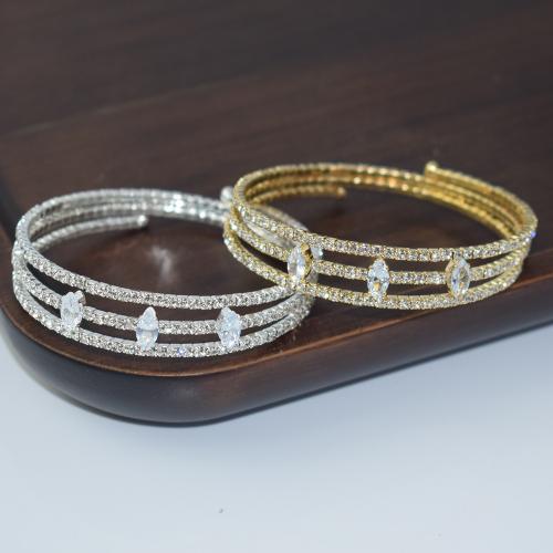Fer Bracelets, Placage, bijoux de mode & pour femme & avec strass, plus de couleurs à choisir, protéger l'environnement, sans nickel, plomb et cadmium, width 11mm, Vendu par PC