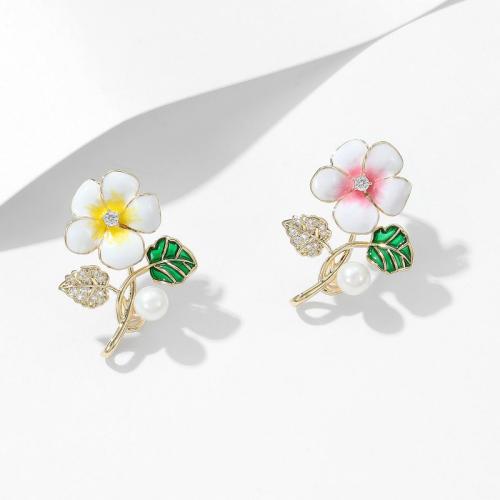 Zinc Alloy Brooches with Plastic Pearl Flower for woman & enamel & with rhinestone nickel lead & cadmium free Sold By PC