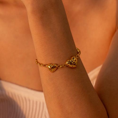 Bijoux bracelet en acier inoxydable, Acier inoxydable 304, avec 4cm chaînes de rallonge, coeur, Placage, bijoux de mode, doré, Longueur:17.5 cm, Vendu par PC