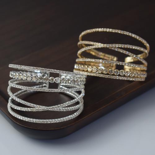 Fer Bracelets, Placage, bijoux de mode & pour femme & avec strass, plus de couleurs à choisir, protéger l'environnement, sans nickel, plomb et cadmium, diameter 62mm,width 62mm, Vendu par PC