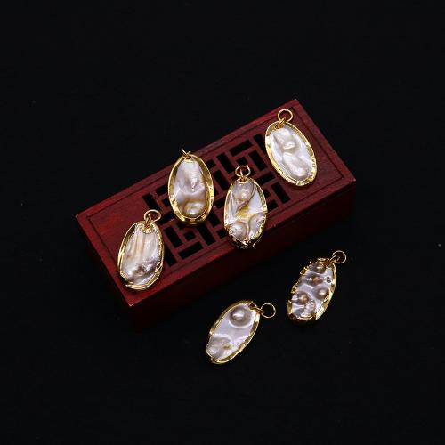 Shell Pendants, with pearl & Brass, Flat Oval, gold color plated, fashion jewelry & DIY & double-hole, white, 17x31mm, Sold By PC