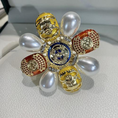 Zinc Alloy Brooches with Shell Pearl Flower gold color plated for woman & enamel & with rhinestone multi-colored nickel lead & cadmium free Sold By PC
