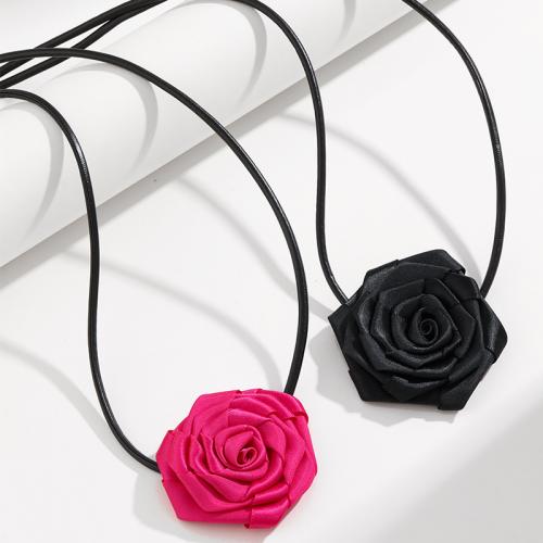 Mode Collier Choker, tissu, avec cordon en cuir, fleur, pour femme, plus de couleurs à choisir, 60mm, Longueur:102 cm, Vendu par PC