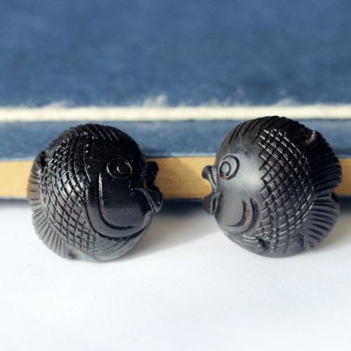 Perles en bois, black Sandalwood, poisson, gravé, DIY, noire, 16x16mm, Vendu par PC