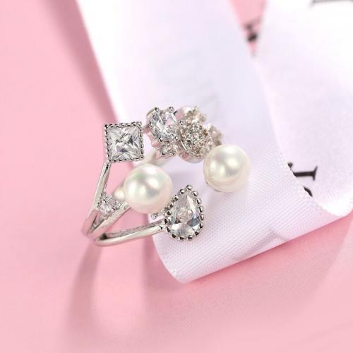 Cubic Zircon Brass Finger Ring, with Cubic Zirconia & Plastic Pearl, Teardrop, silver color plated, for woman, white, nickel, lead & cadmium free, Sold By PC