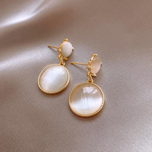 Zinc Alloy Stud Earring with Cats Eye & fashion jewelry & for woman nickel lead & cadmium free Sold By PC