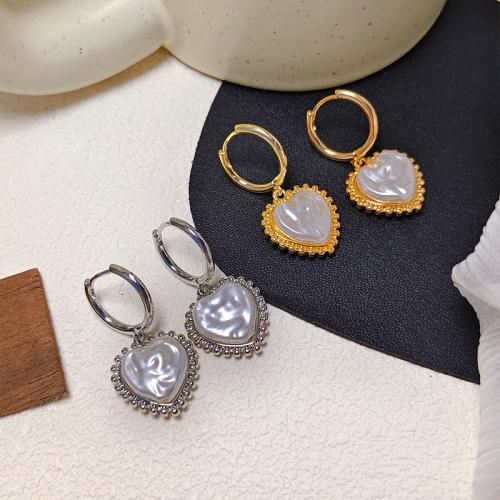 Boucles d'oreilles en alliage de zinc, avec perle de plastique, coeur, Placage, bijoux de mode & pour femme, plus de couleurs à choisir, 19x37mm, Vendu par paire