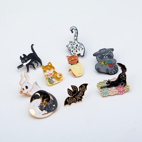 Zinc Alloy Brooches gold color plated & enamel Sold By PC
