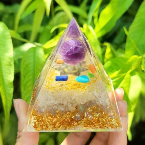 Синтетическая смола Пирамида украшения, с Полудрагоценный камень, пирамида, разный размер для выбора, продается PC