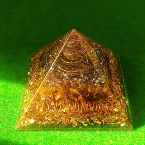 Sintetička smola Piramida dekoracija, s Dragi kamen, Piramidalan, epoksi naljepnica, različite veličine za izbor, Prodano By PC