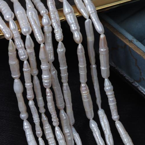 Perles nacres baroques de culture d'eau douce , perle d'eau douce cultivée, DIY, blanc, Length about 4-5mm, Vendu par Environ 38 cm brin