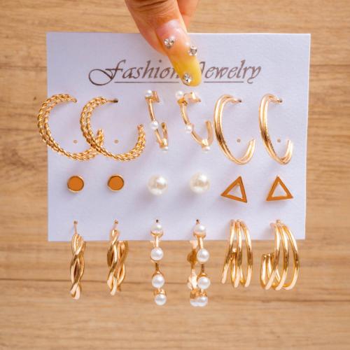 aleación de zinc Aretes, con Perlas plásticas, chapado en color dorado, Joyería & para mujer, earring length 5-30mm, Vendido por Set