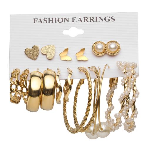 Κράμα ψευδάργυρου Σύνολο σκουλαρίκι, με Πλαστικά Μαργαριτάρι, χρώμα επίχρυσο, κοσμήματα μόδας & για τη γυναίκα, earring length 10-50mm, Sold Με Ορισμός