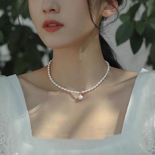 Natural Freshwater Pearl Necklace with 3cm extender chain Baroque fashion jewelry & for woman Silver rhodium color Length Approx 37 cm Sold By PC