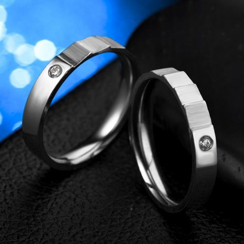 Rhinestone-Edelstahl -Finger-Ring, 304 Edelstahl, mit Strass, Modeschmuck & unisex & verschiedene Größen vorhanden & mit Strass, frei von Nickel, Blei & Kadmium, verkauft von PC