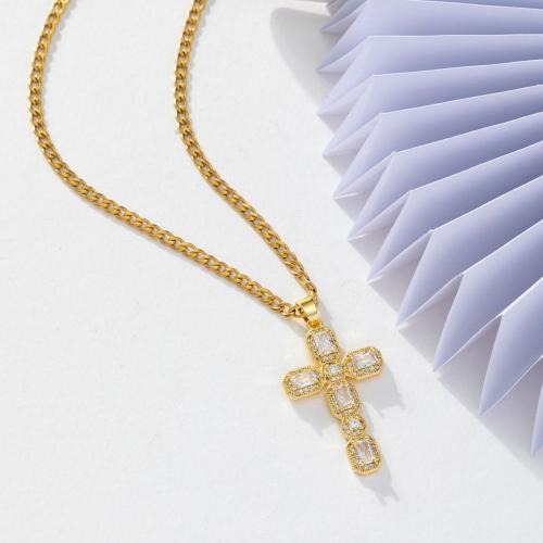 Collier en laiton cubique Zircon Micro Pave, croix, Plaqué d'or, pavé de micro zircon & pour femme, doré, Vendu par PC