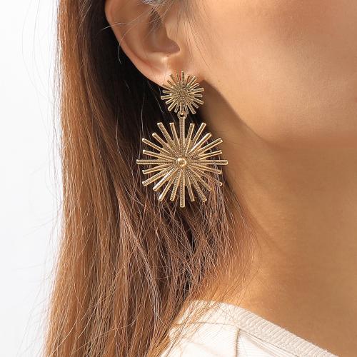 Iron Earring Sun plated fashion jewelry & for woman nickel lead & cadmium free Sold By Pair