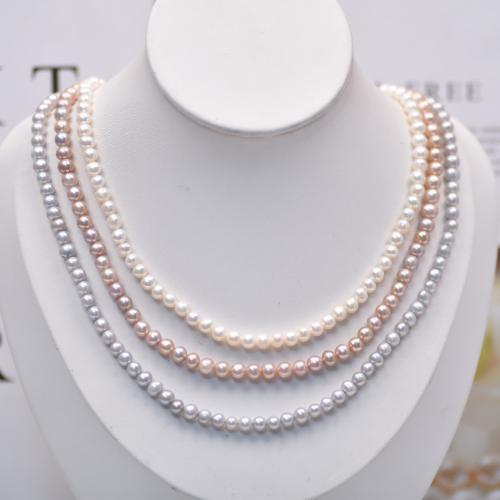 Naturliga sötvatten pärlband, Freshwater Pearl, Något rund, mode smycken, fler färger för val, aboutuff1a4-5MM, Längd Ca 40 cm, Säljs av PC