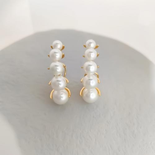 Brass Stud Earring, with Plastic Pearl, 18K gold plated, fashion jewelry & for woman, white, nickel, lead & cadmium free, 10x10mm, Sold By Pair