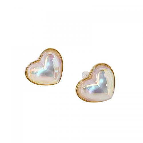 Brass Stud Earring, with Plastic Pearl, Heart, 18K gold plated, fashion jewelry & for woman, nickel, lead & cadmium free, 18x21mm, Sold By Pair