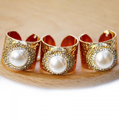 Brass Finger Ring with Shell Pearl Round gold color plated Adjustable & fashion jewelry & for woman & with rhinestone nickel lead & cadmium free inner ~20mm Sold By PC