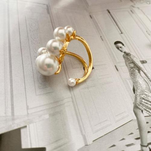 Brass δάχτυλο του δακτυλίου, Ορείχαλκος, με Πλαστικά Μαργαριτάρι, χειροποίητο, κοσμήματα μόδας & για τη γυναίκα, χρυσαφένιος, νικέλιο, μόλυβδο και κάδμιο ελεύθεροι, inner diameter 17mm, Sold Με PC