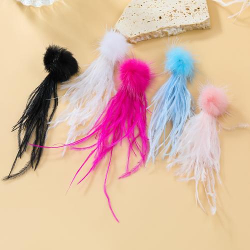 Fashion fjäder örhänge, Feather, med Zink Alloy, mode smycken & för kvinna, fler färger för val, 51x33mm, Säljs av Par