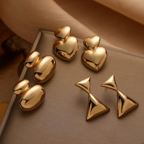 Brass Stud Earring, fashion jewelry & different styles for choice & for woman, golden, nickel, lead & cadmium free, Sold By Pair